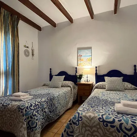 Paradise - Alminares Nerja