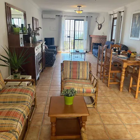 Villa Paradise - Alminares