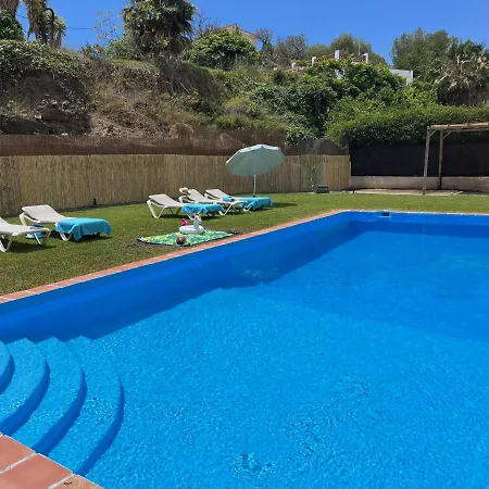 Paradise - Alminares Nerja